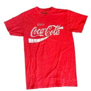 Men's Coca-Cola Enjoy Logo Red Graphic T-Shirt Size S Short Sleeve